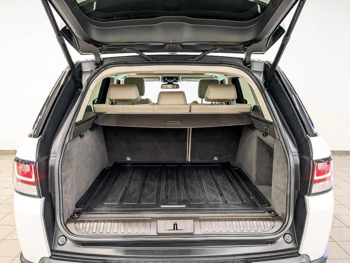 Land Rover Range Rover Sport 2017 года с пробегом. Фото: #9