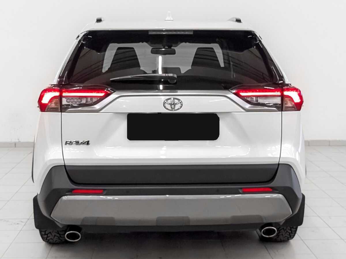 Toyota RAV4 2021 года с пробегом. Фото: #5