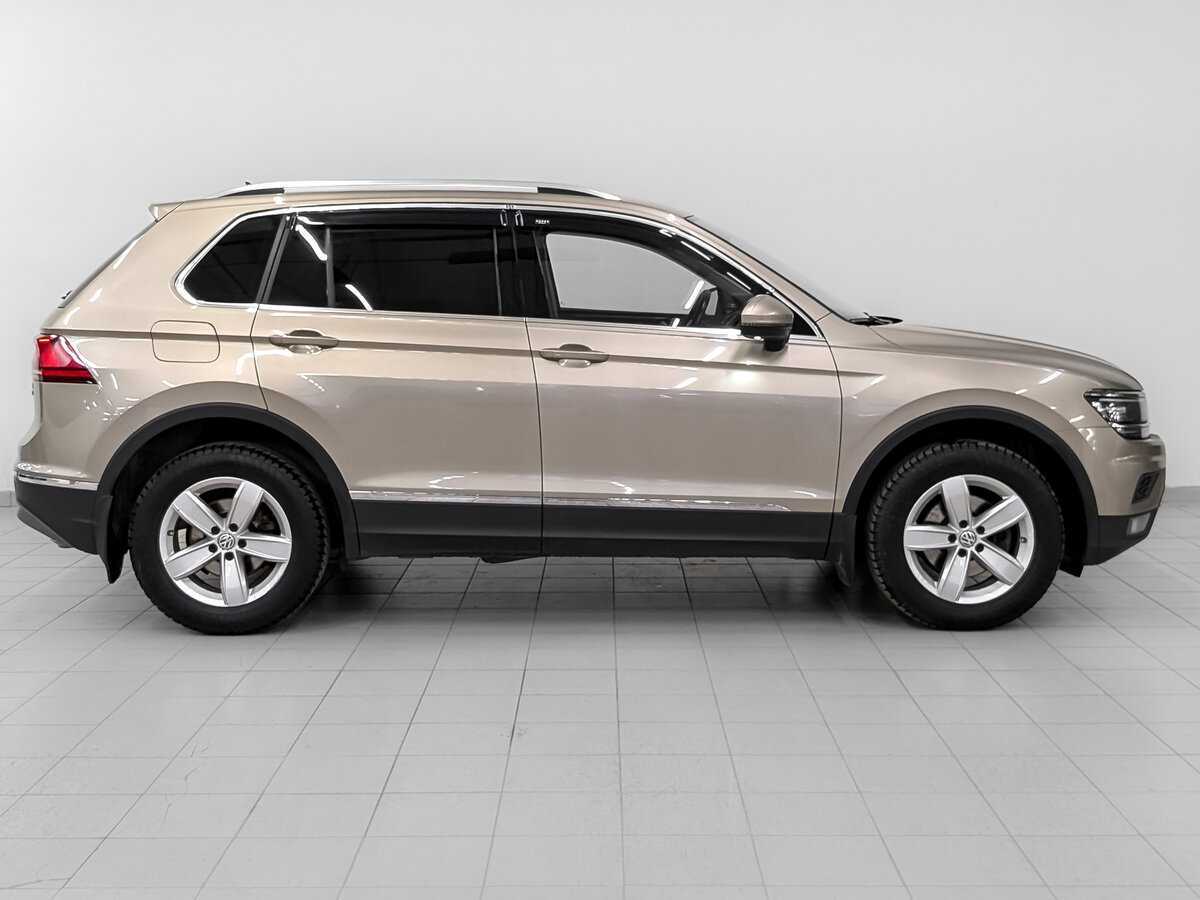 Volkswagen Tiguan 2018 года с пробегом. Фото: #3