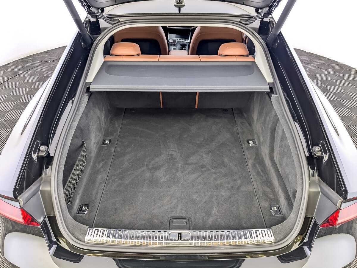 Audi A7 2019 года с пробегом. Фото: #9