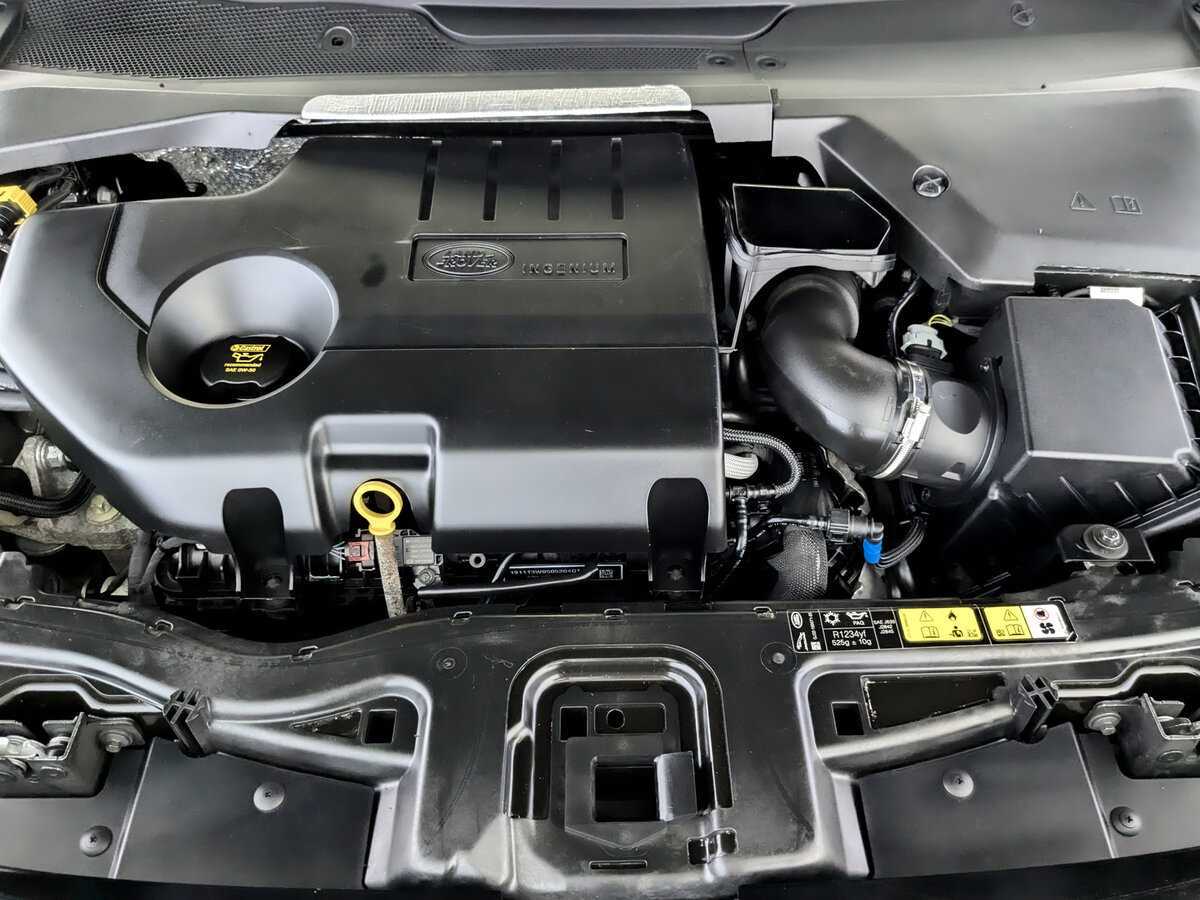 Land Rover Discovery Sport 2019 года с пробегом. Фото: #8