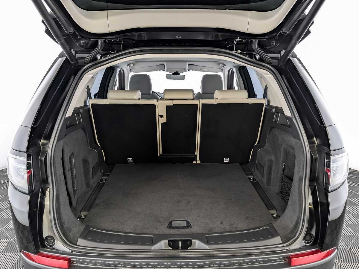 Land Rover Discovery Sport 2019 года с пробегом. Фото: #9