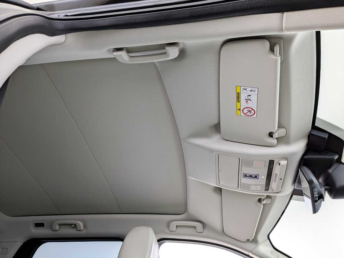 Land Rover Discovery Sport 2019 года с пробегом. Фото: #22