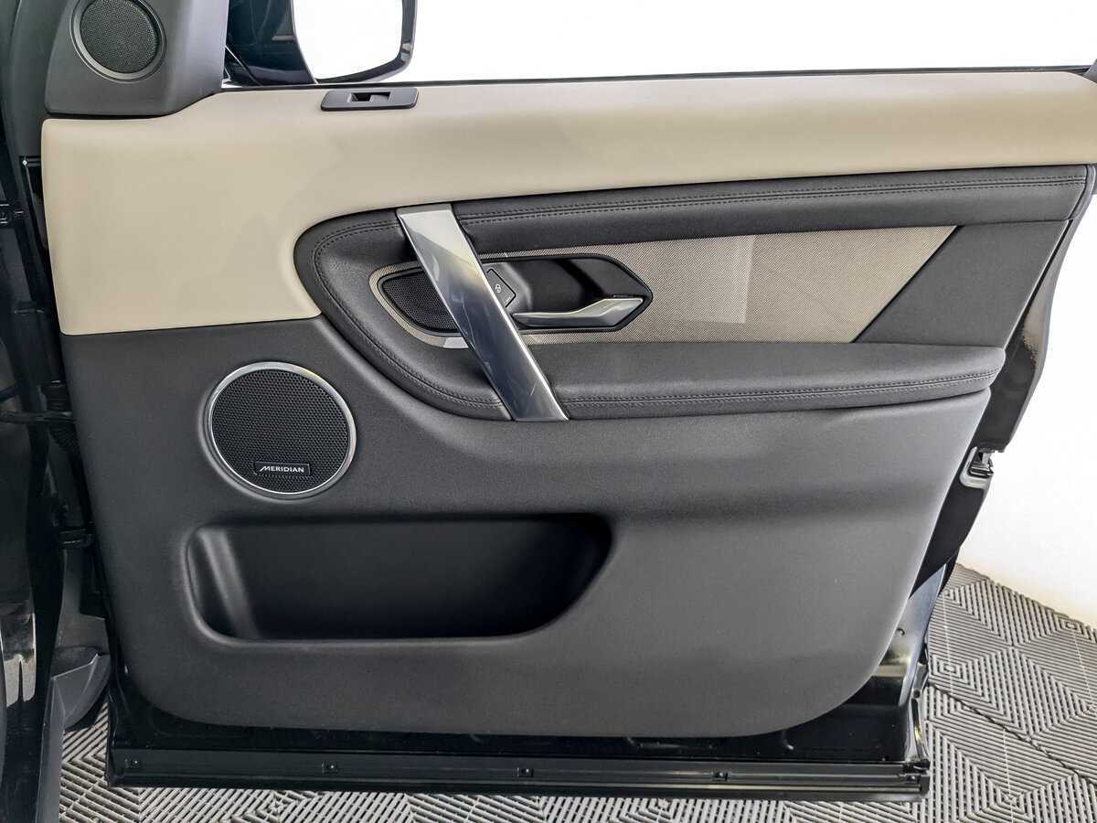 Land Rover Discovery Sport 2019 года с пробегом. Фото: #25