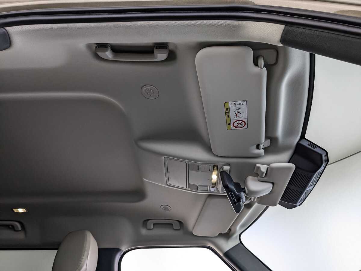 Land Rover Defender 2021 года с пробегом. Фото: #22