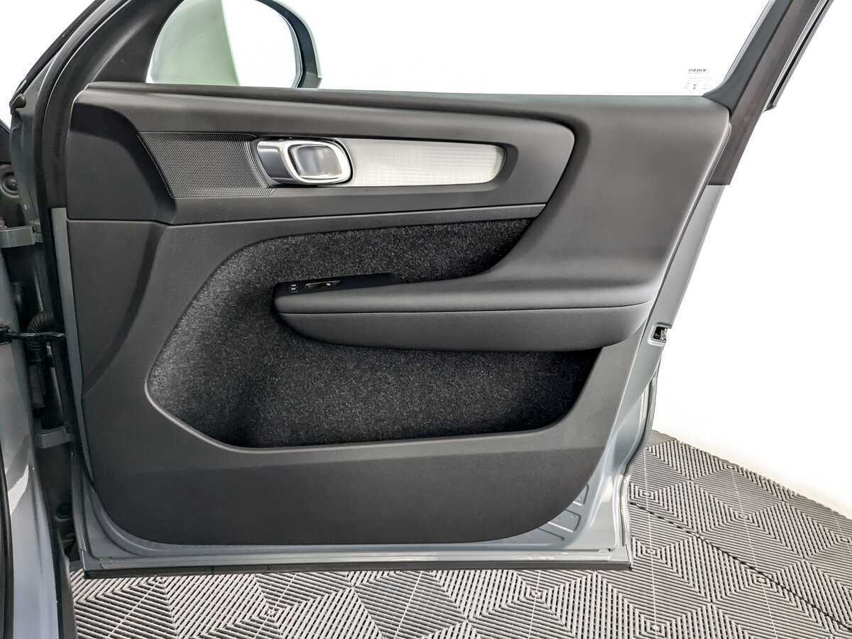 Volvo XC40 2021 года с пробегом. Фото: #24