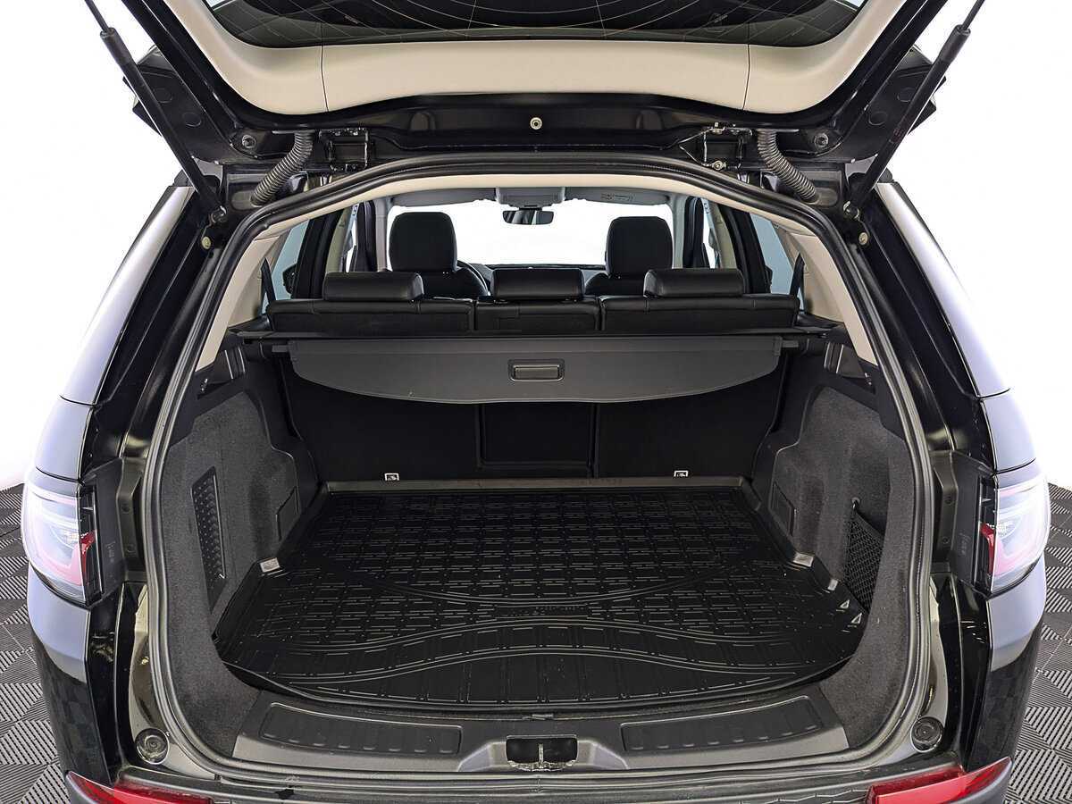 Land Rover Discovery Sport 2019 года с пробегом. Фото: #9