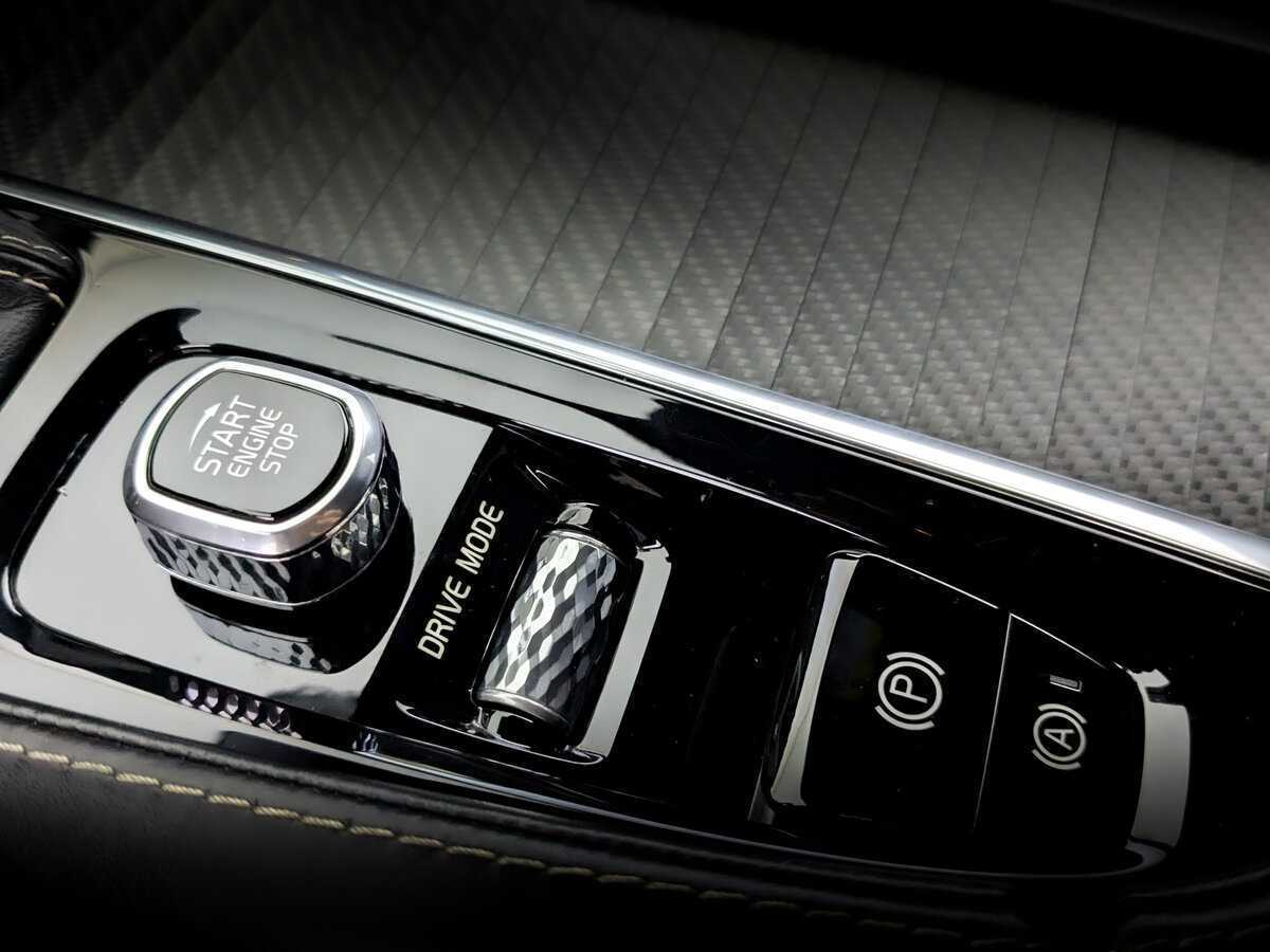 Volvo XC90 2018 года с пробегом. Фото: #28