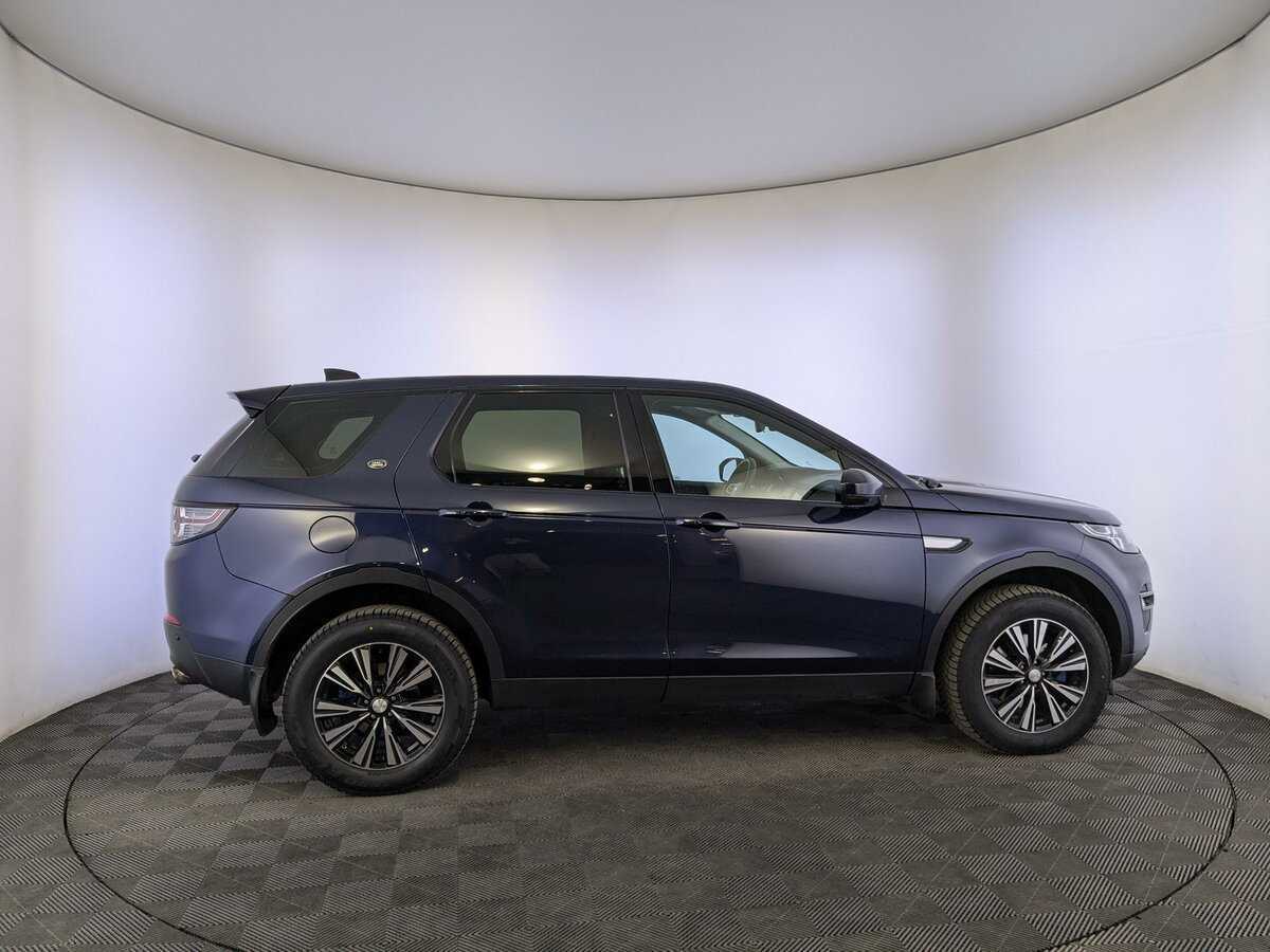 Land Rover Discovery Sport 2017 года с пробегом. Фото: #3