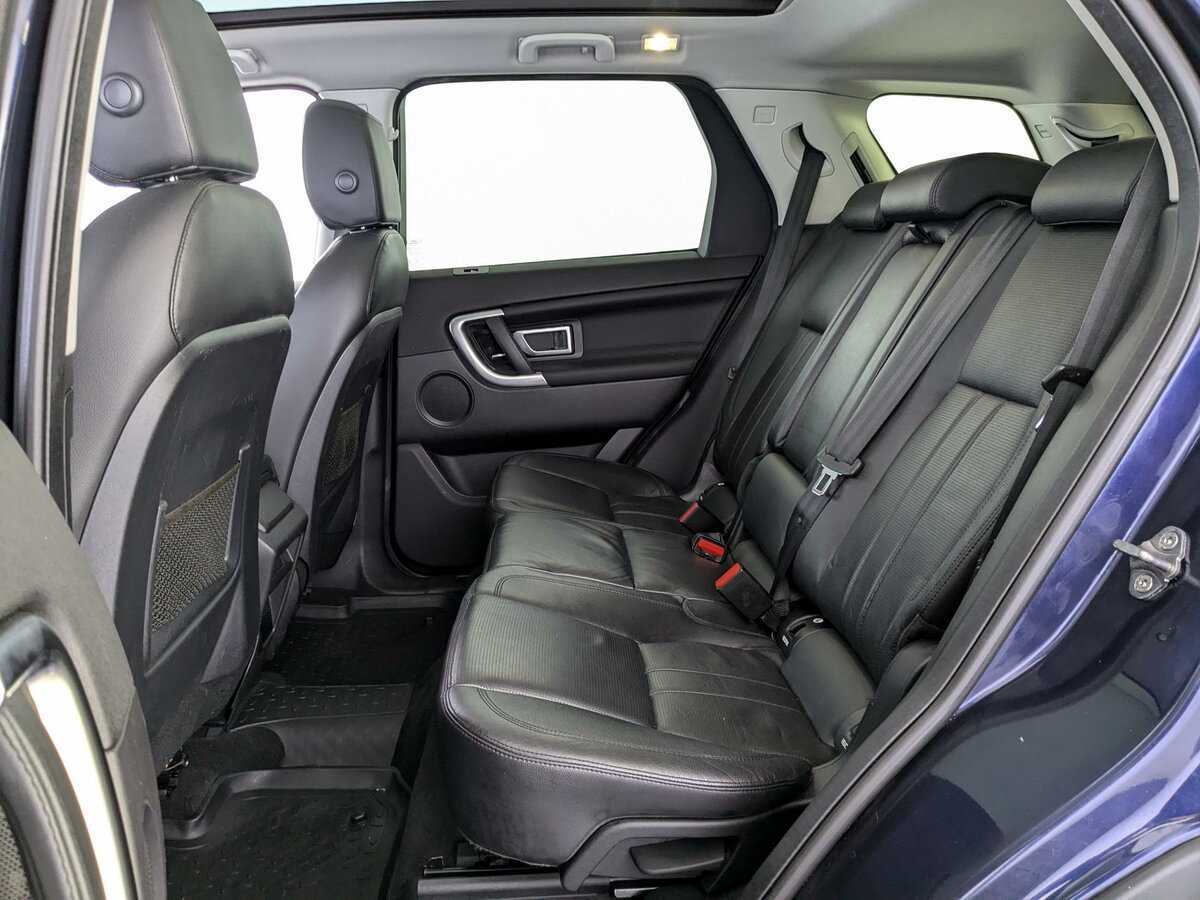 Land Rover Discovery Sport 2017 года с пробегом. Фото: #9