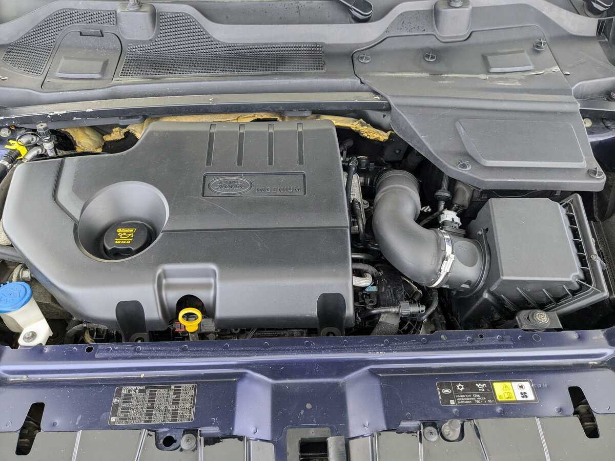 Land Rover Discovery Sport 2017 года с пробегом. Фото: #10