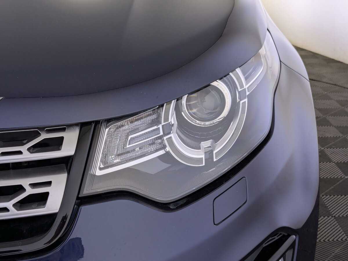 Land Rover Discovery Sport 2017 года с пробегом. Фото: #11