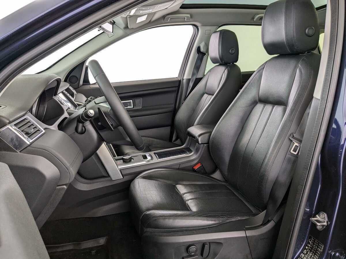 Land Rover Discovery Sport 2017 года с пробегом. Фото: #16