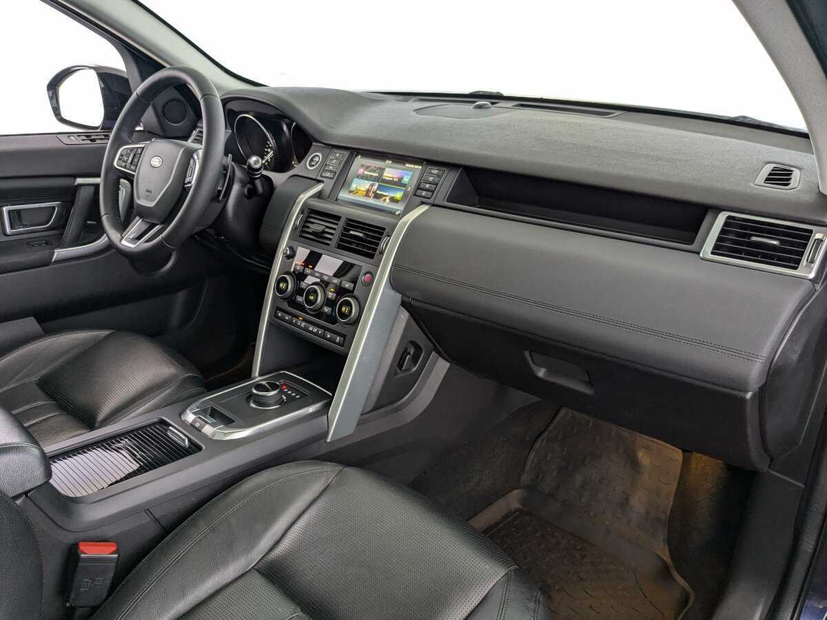 Land Rover Discovery Sport 2017 года с пробегом. Фото: #18