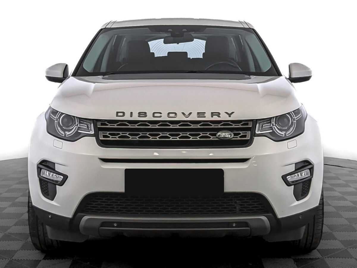 Land Rover Discovery Sport 2017 года с пробегом. Фото: #1