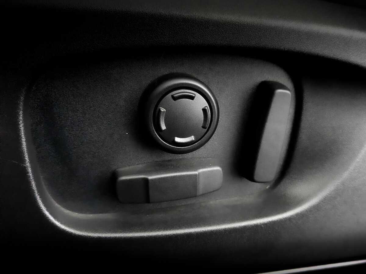 Land Rover Discovery Sport 2017 года с пробегом. Фото: #20