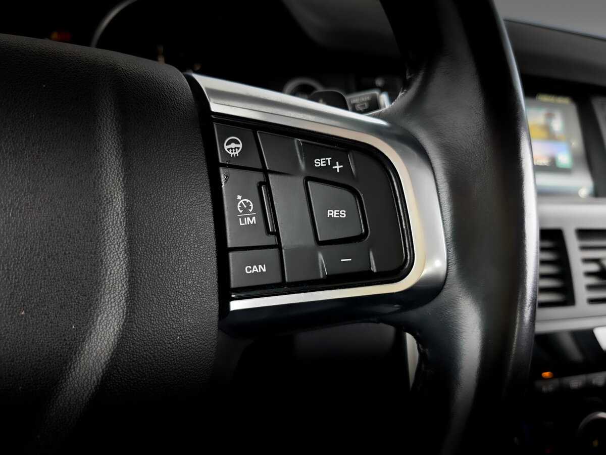 Land Rover Discovery Sport 2017 года с пробегом. Фото: #28