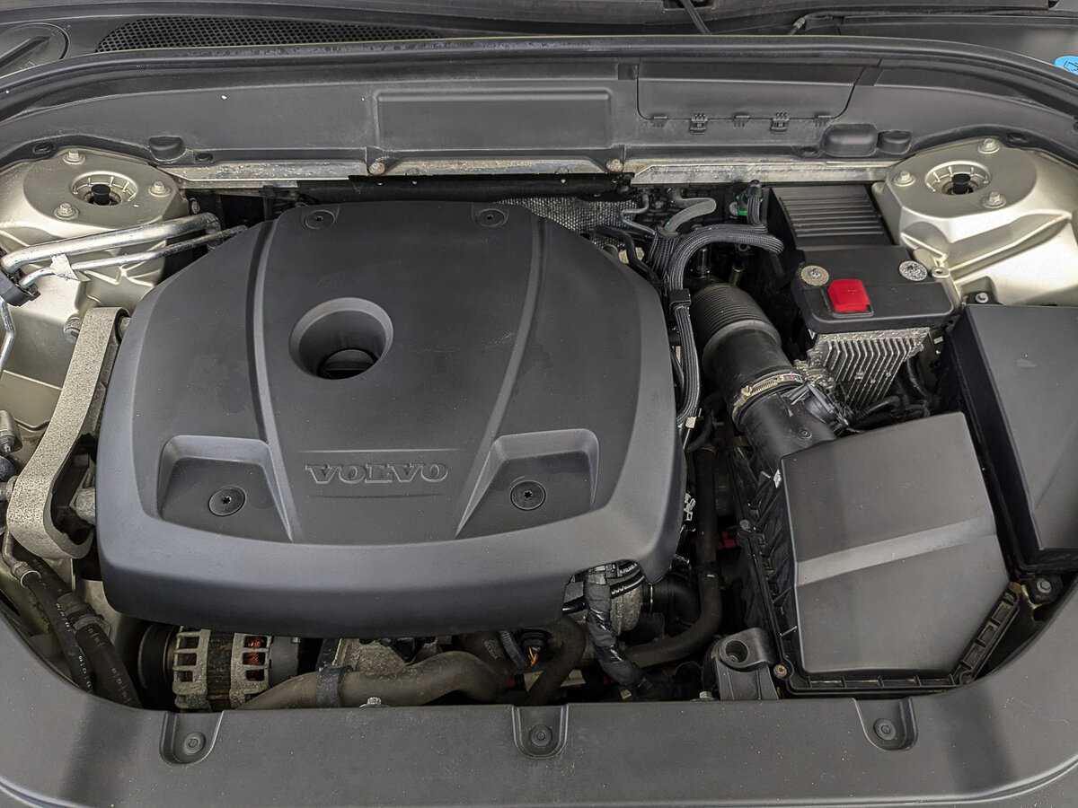 Volvo XC60 2020 года с пробегом. Фото: #8