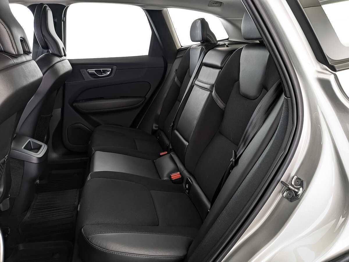 Volvo XC60 2020 года с пробегом. Фото: #15