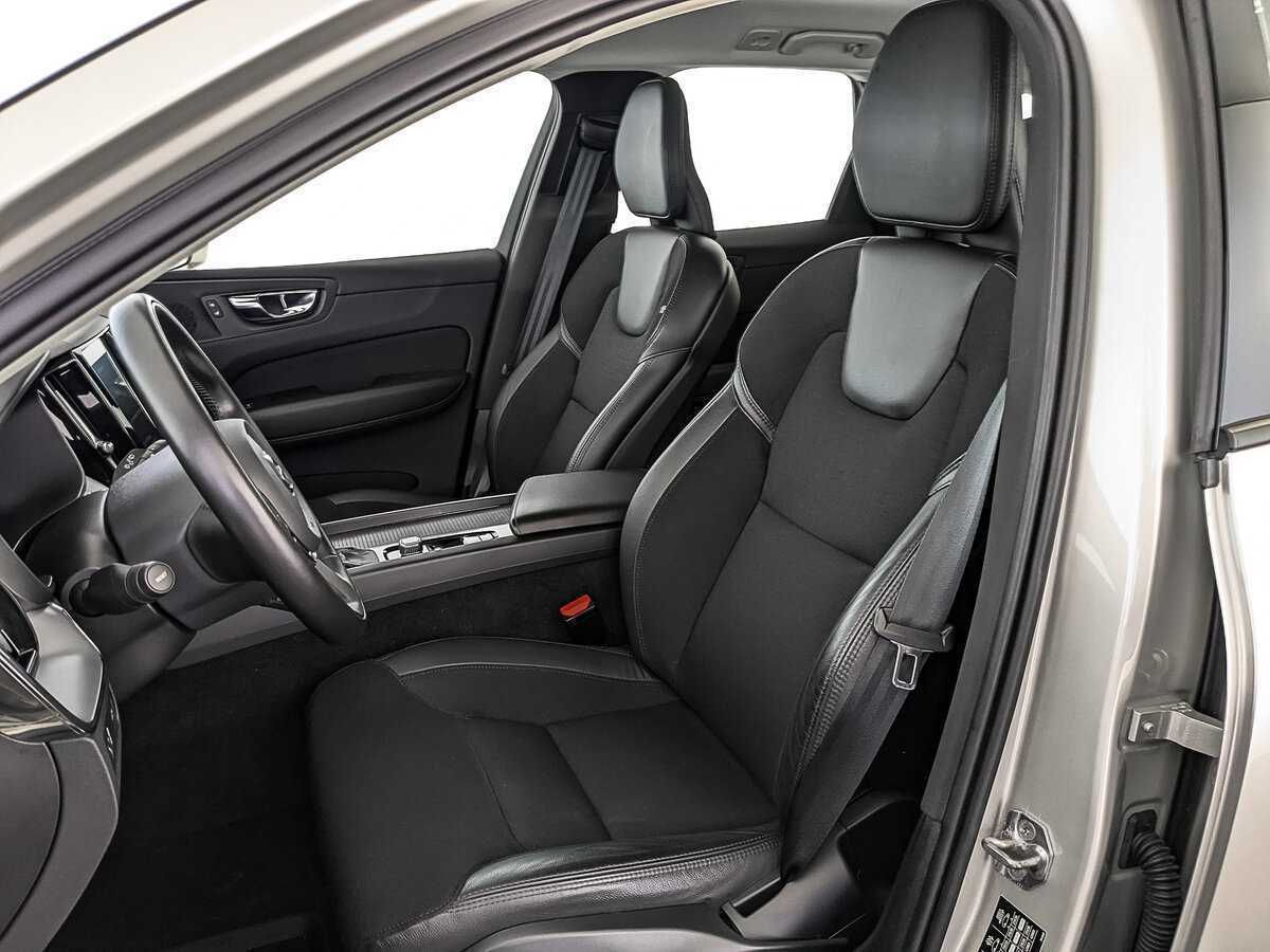 Volvo XC60 2020 года с пробегом. Фото: #17