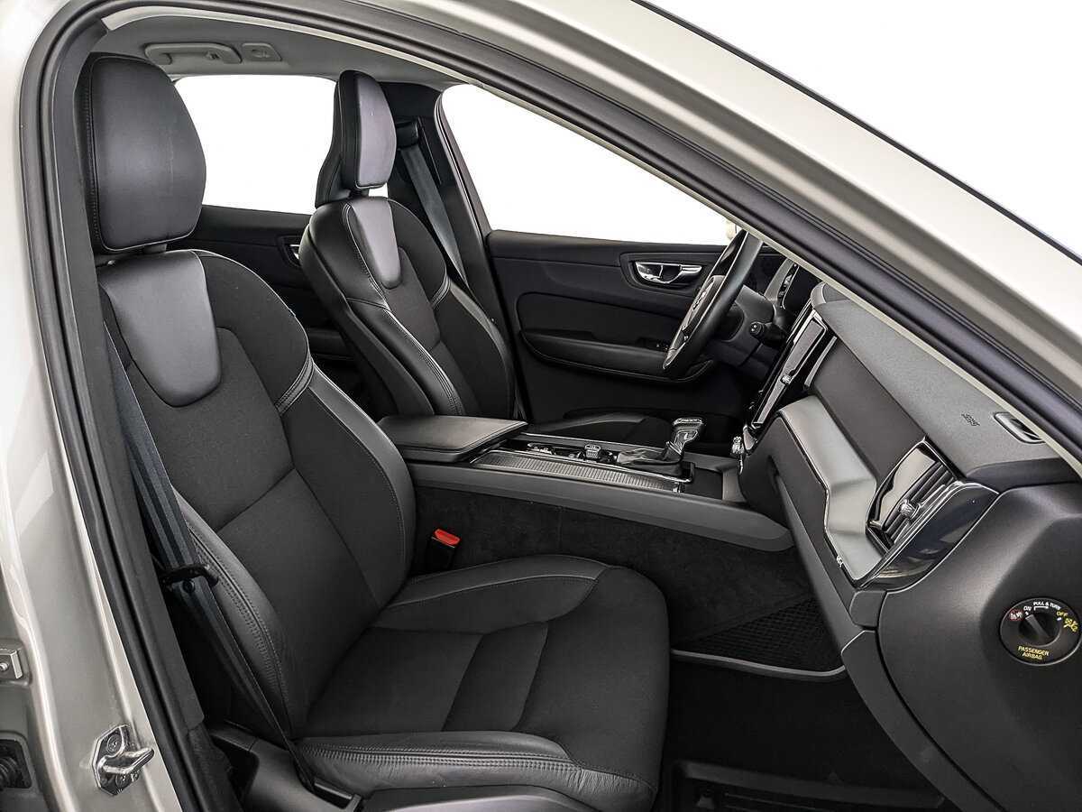 Volvo XC60 2020 года с пробегом. Фото: #20