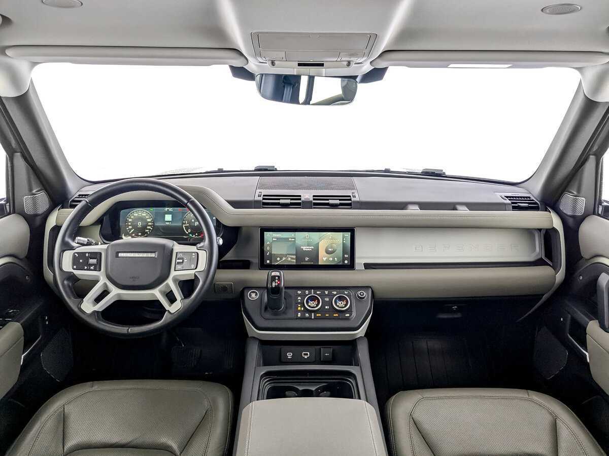 Land Rover Defender 2021 года с пробегом. Фото: #13