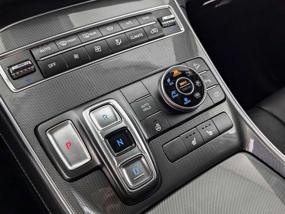 Hyundai Santa Fe 2022 года с пробегом. Фото: #20