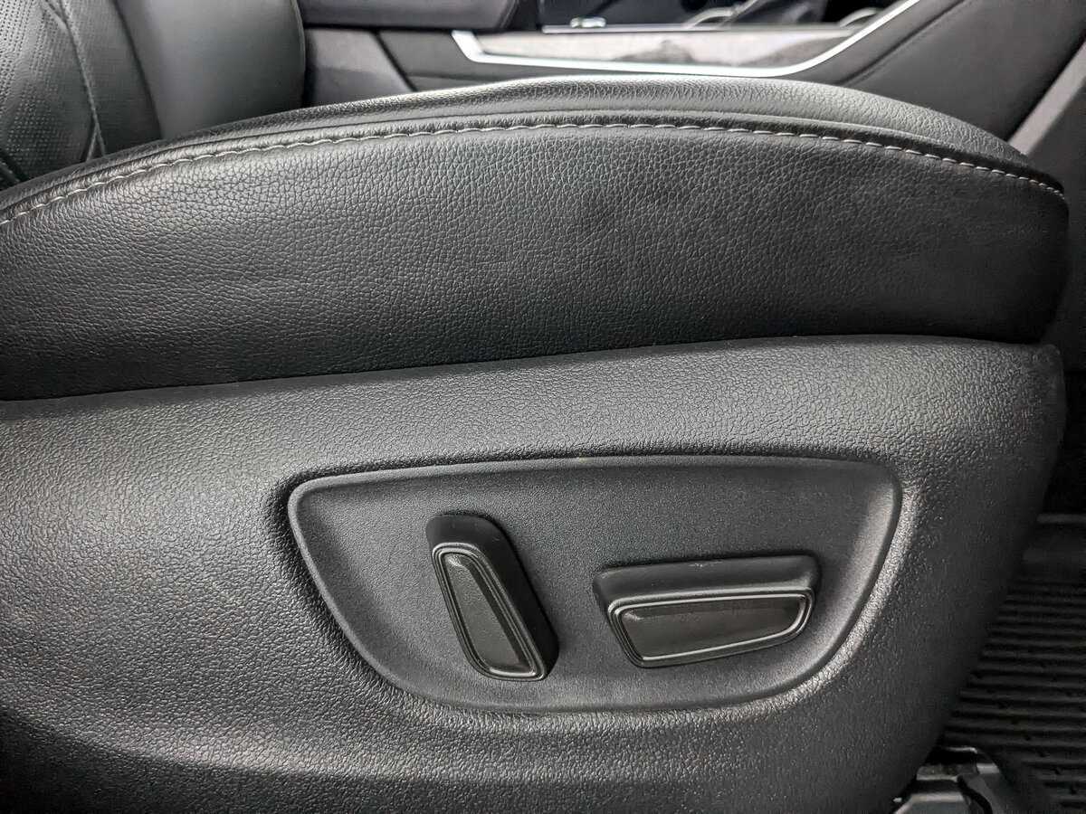 Toyota Highlander 2020 года с пробегом. Фото: #26