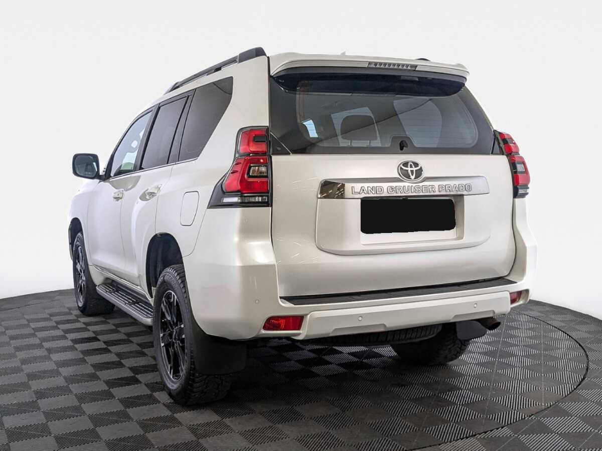 Toyota Land Cruiser Prado 2019 года с пробегом. Фото: #6