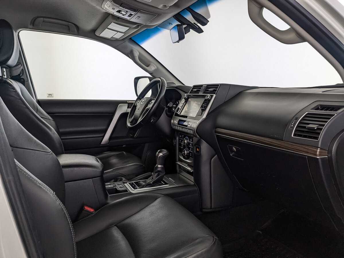 Toyota Land Cruiser Prado 2019 года с пробегом. Фото: #12