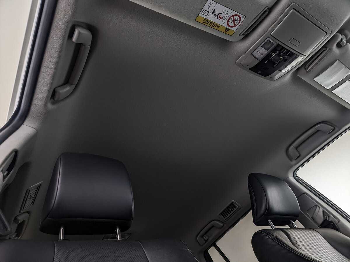 Toyota Land Cruiser Prado 2019 года с пробегом. Фото: #22