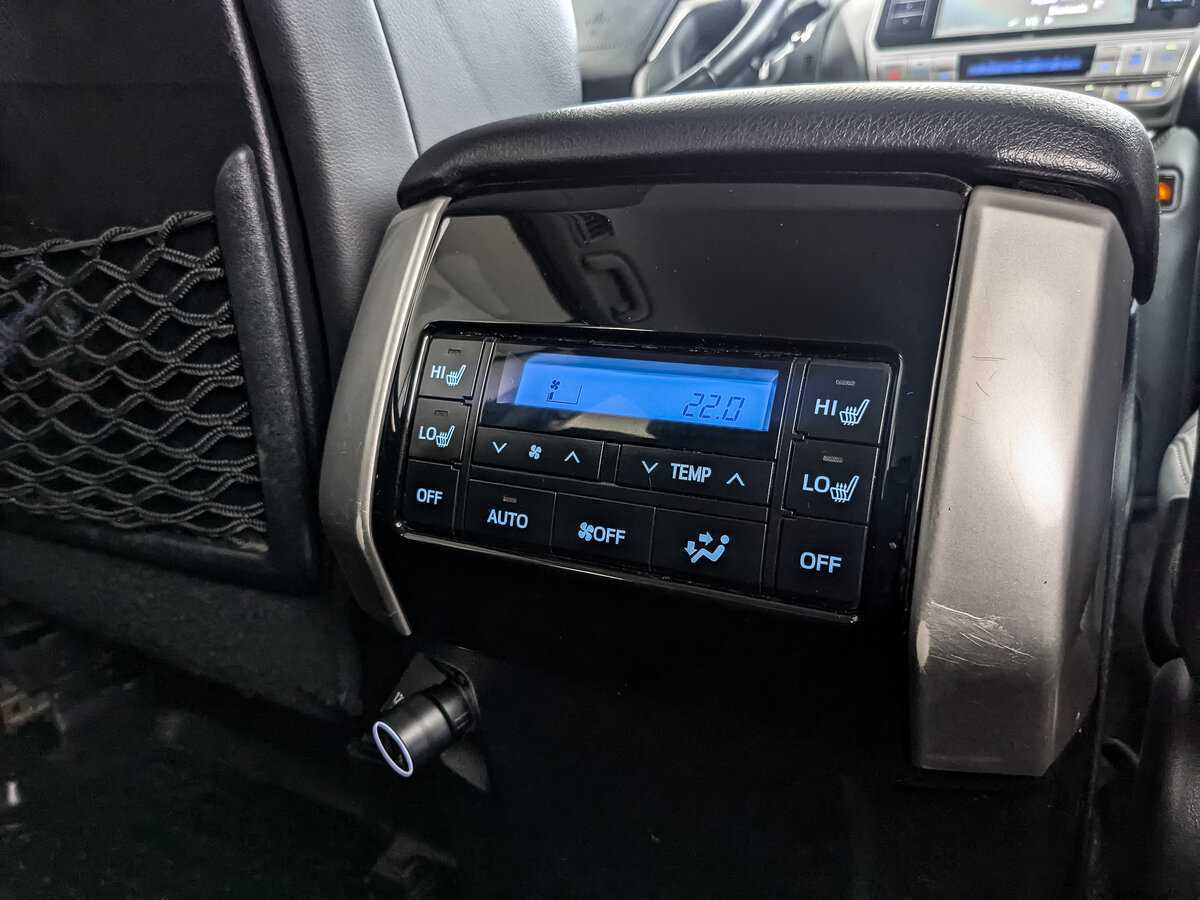 Toyota Land Cruiser Prado 2019 года с пробегом. Фото: #26