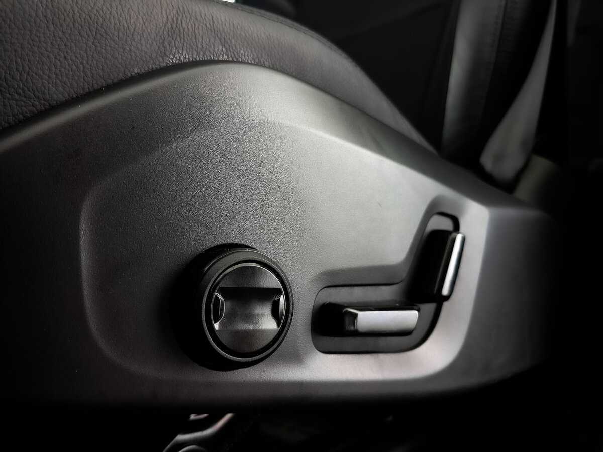 Volvo XC60 2020 года с пробегом. Фото: #24