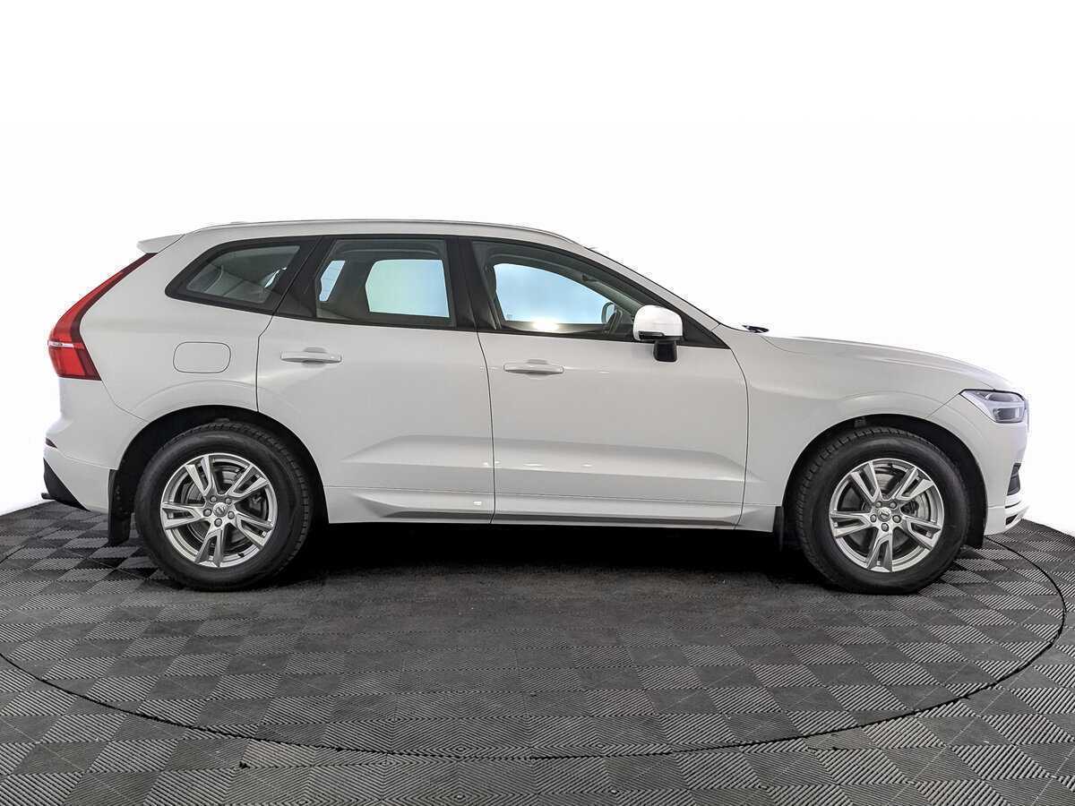 Volvo XC60 2018 года с пробегом. Фото: #3