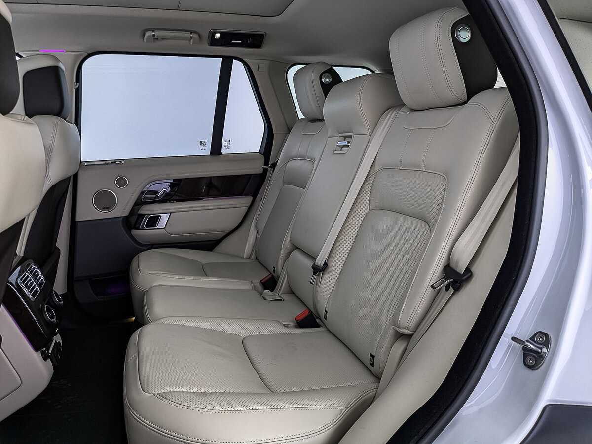 Land Rover Range Rover 2021 года с пробегом. Фото: #17