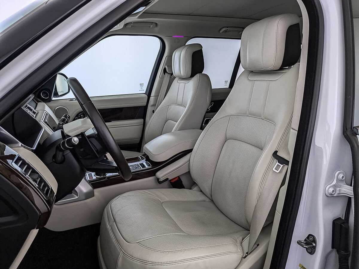 Land Rover Range Rover 2021 года с пробегом. Фото: #19