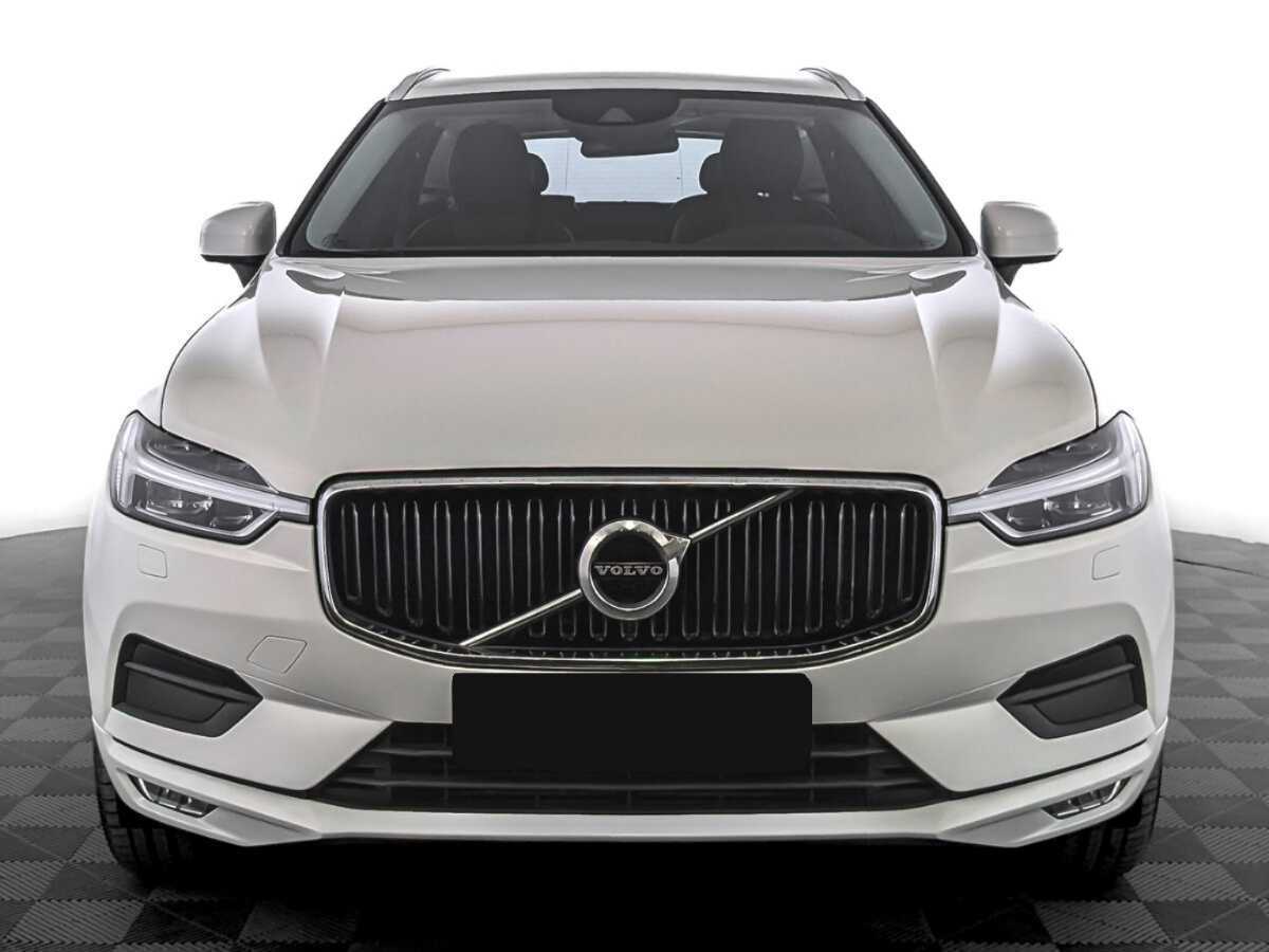 Volvo XC60 2019 года с пробегом. Фото: #1