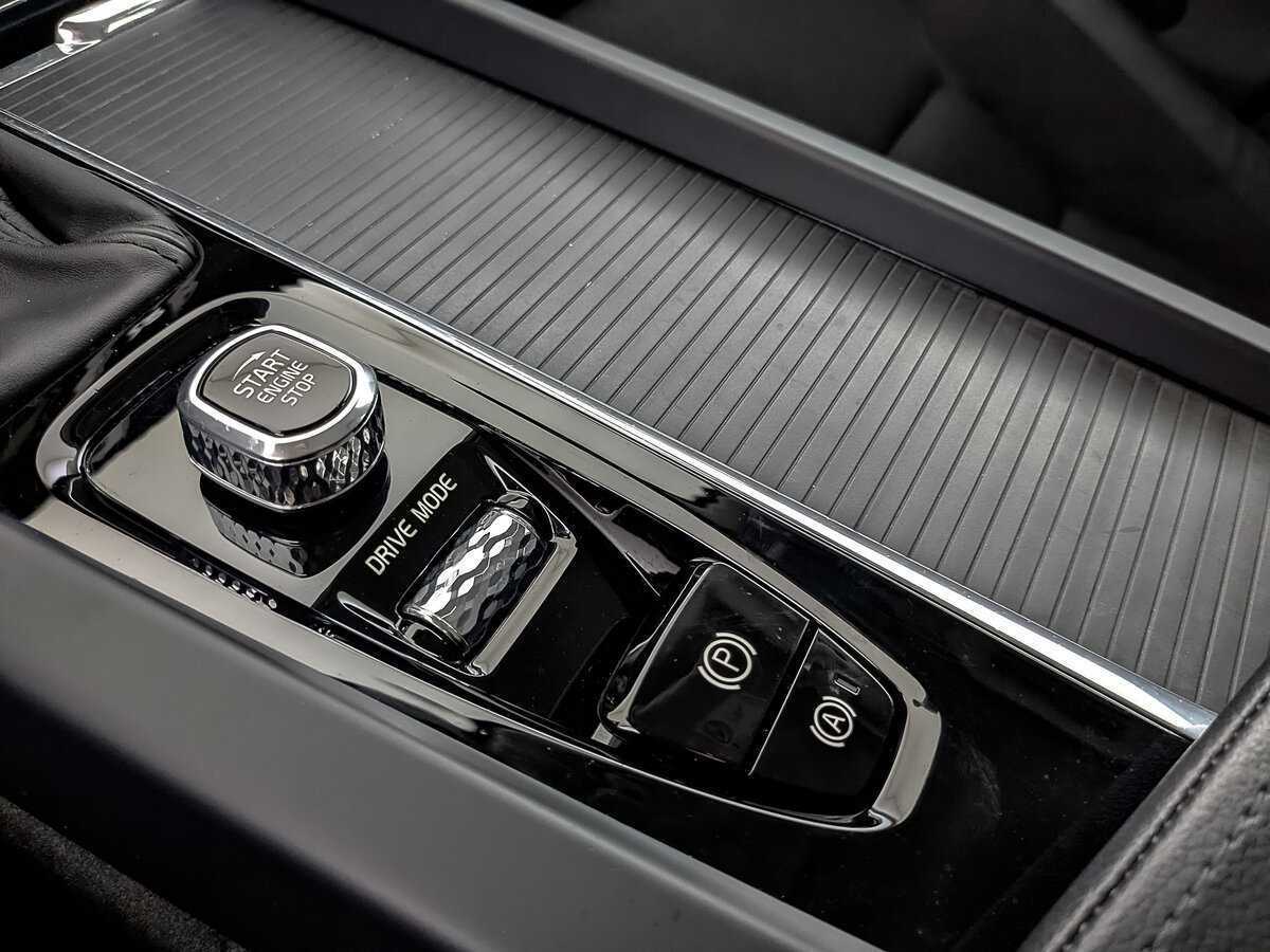 Volvo XC60 2019 года с пробегом. Фото: #24