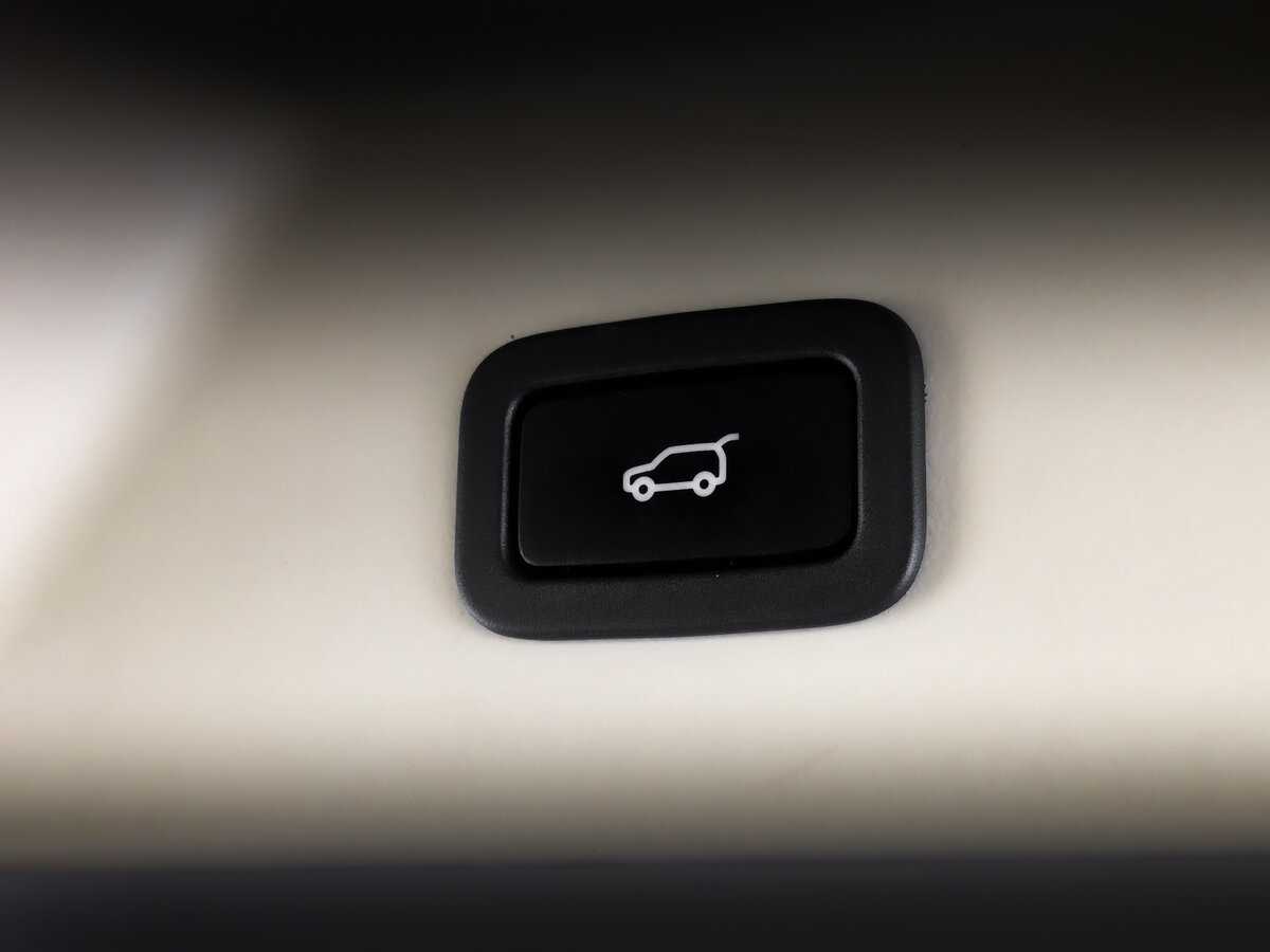 Land Rover Range Rover 2018 года с пробегом. Фото: #24