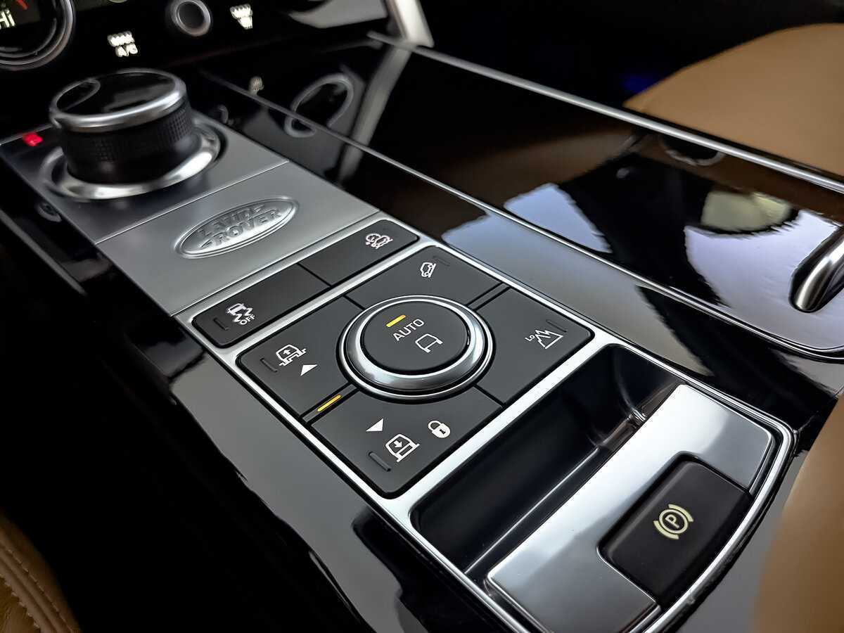 Land Rover Range Rover 2021 года с пробегом. Фото: #27