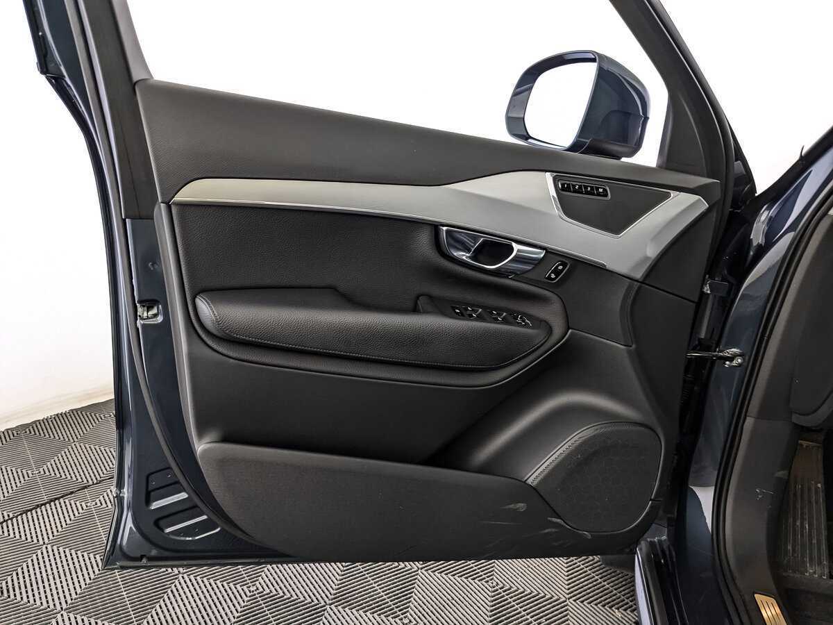 Volvo XC90 2018 года с пробегом. Фото: #18