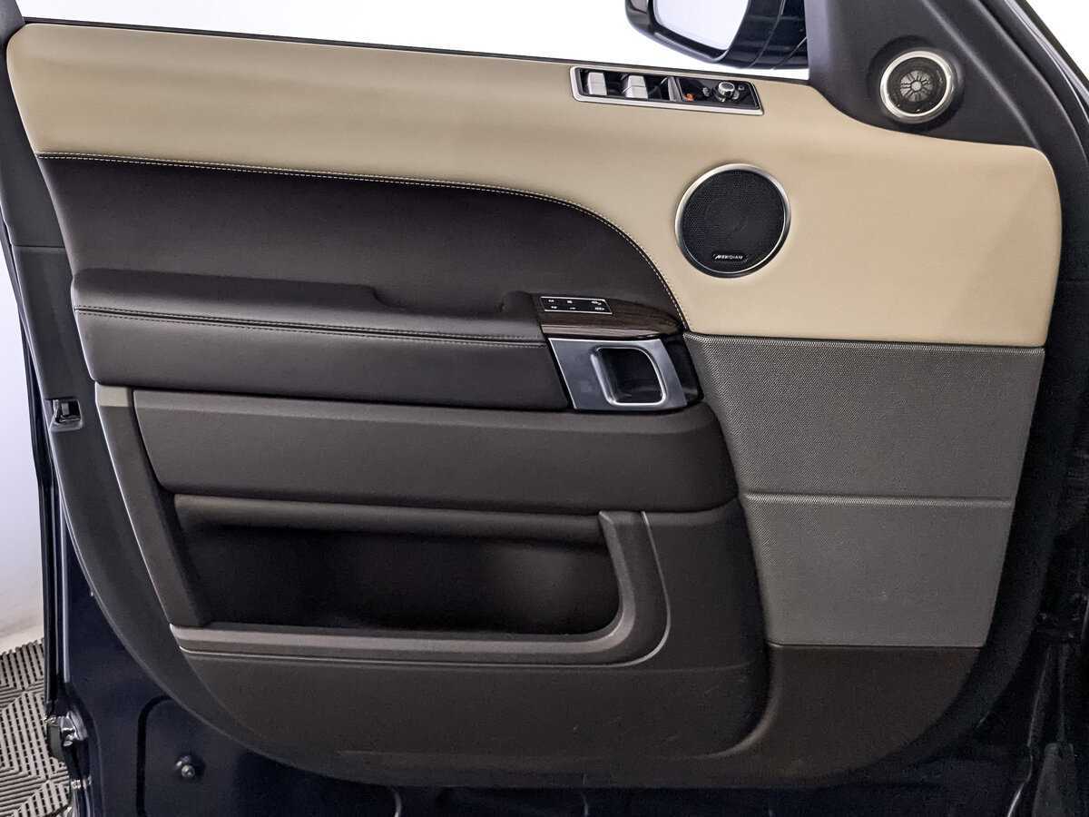 Land Rover Range Rover Sport 2020 года с пробегом. Фото: #18