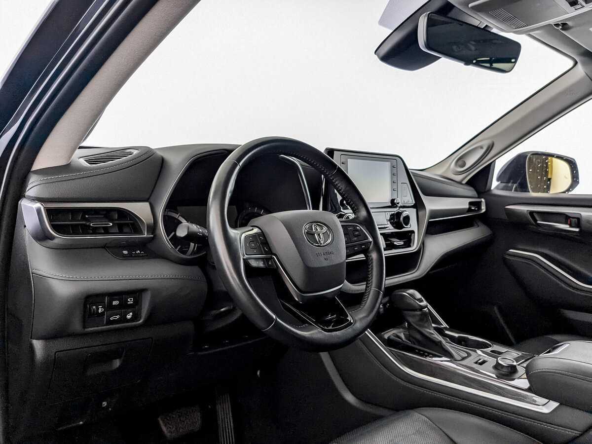Toyota Highlander 2021 года с пробегом. Фото: #15