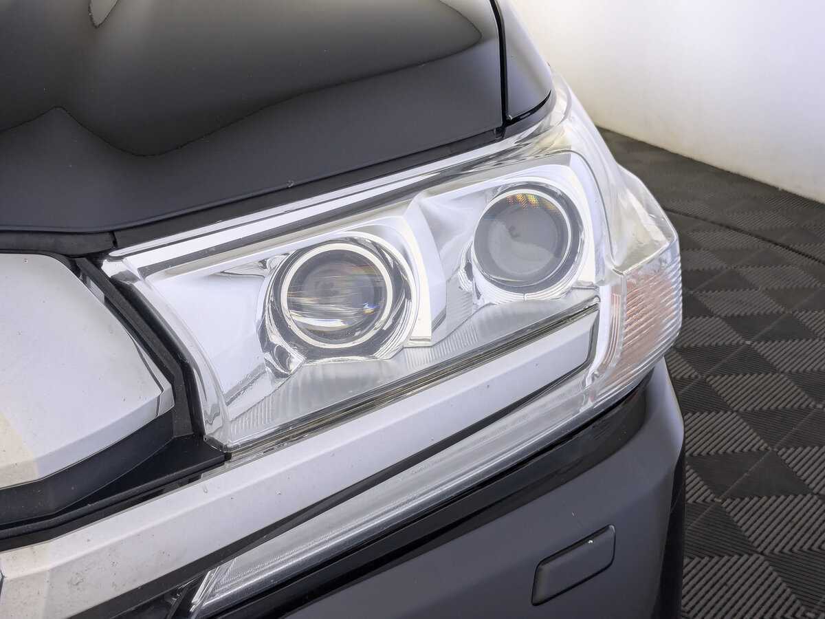 Toyota Land Cruiser 2016 года с пробегом. Фото: #9