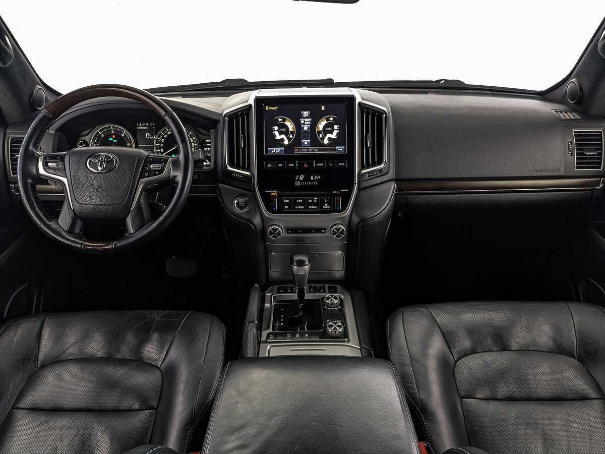 Toyota Land Cruiser 2016 года с пробегом. Фото: #12