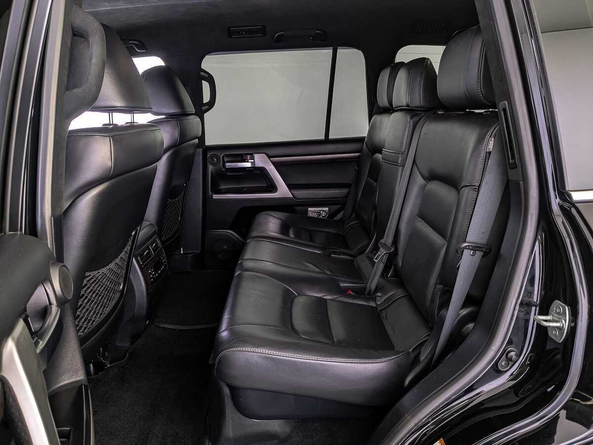 Toyota Land Cruiser 2016 года с пробегом. Фото: #16