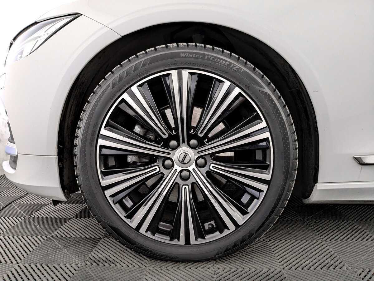 Volvo S90 2021 года с пробегом. Фото: #18