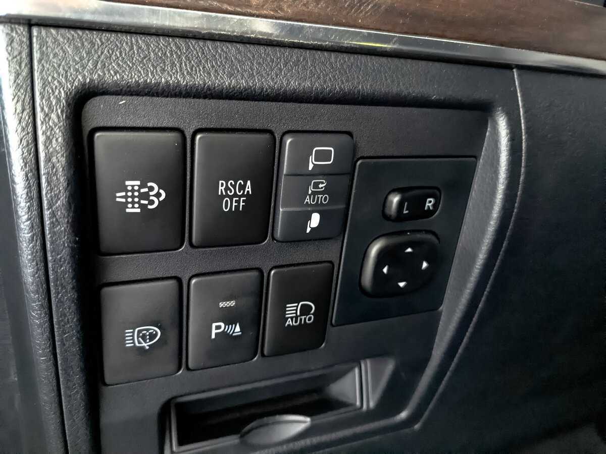 Toyota Land Cruiser 2019 года с пробегом. Фото: #25