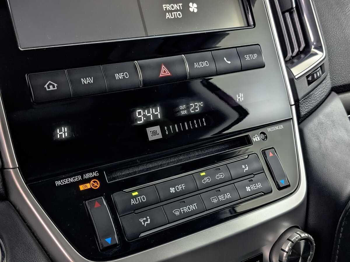 Toyota Land Cruiser 2019 года с пробегом. Фото: #27