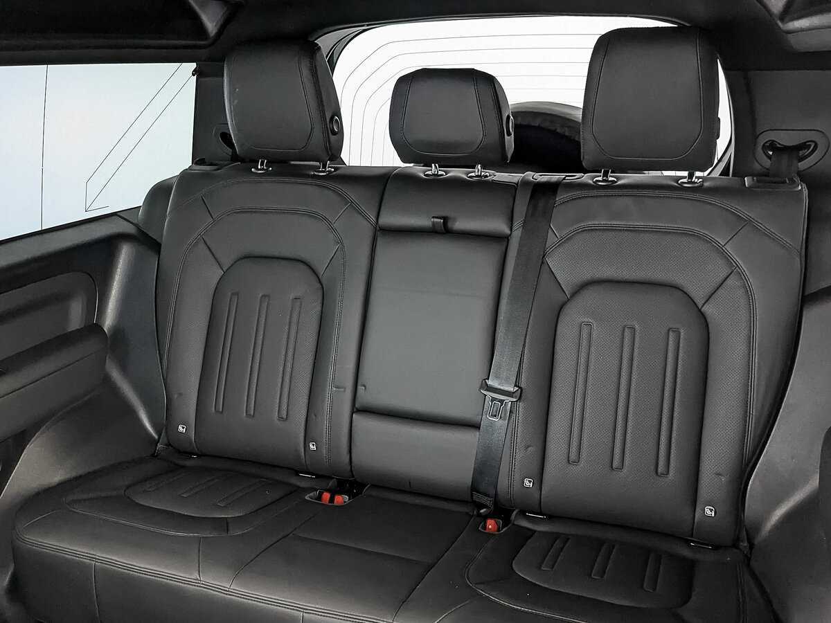 Land Rover Defender 2021 года с пробегом. Фото: #17